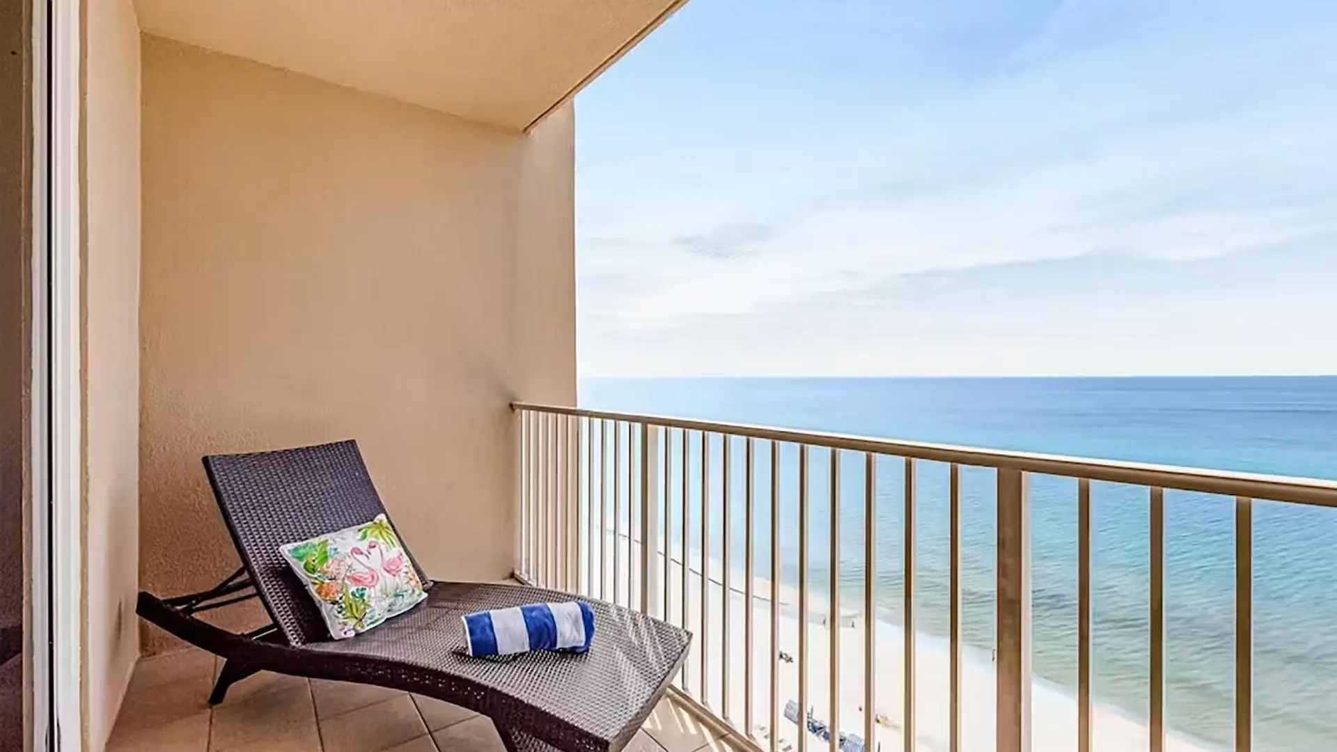 Tidewater 913 By Emerald Coast Retreats Panama City Beach Lägenhet